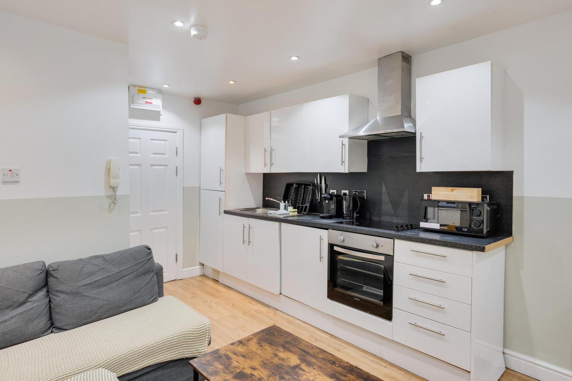 2 Bedroom Apartment For Up To 6 Nr Centre Cardiff Exterior foto